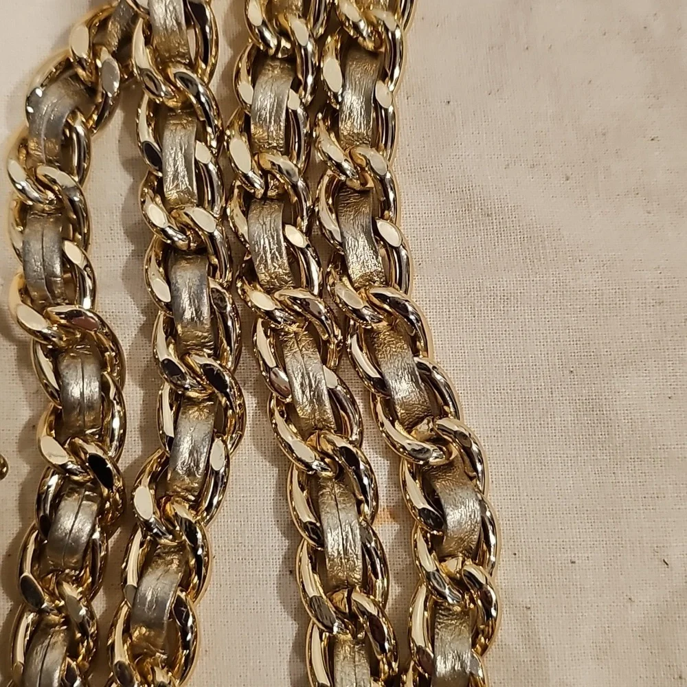 Tory Burch Gold Leather Adalyn Chain Clutch Like New